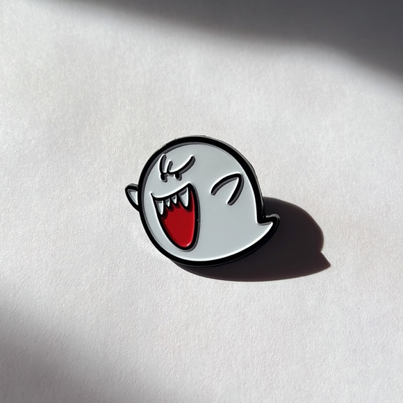 BOO Super Mario bros 3 pin - Picture 1 of 3